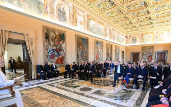 Leão XIV a artistas: a Igreja precisa de vocês, especialmente nesta era da inteligência artificial