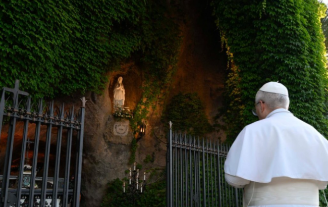 O Papa: redescobrir Maria como pilar do diálogo e caminho para a paz